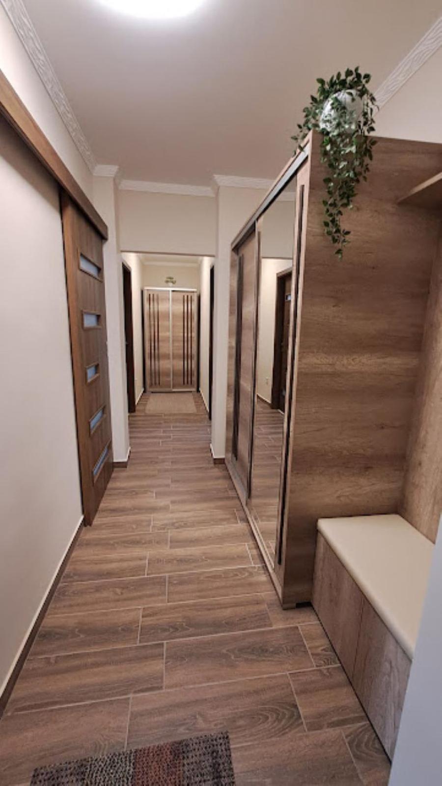 Szilfak City Apartman Hajduszoboszlo Ngoại thất bức ảnh